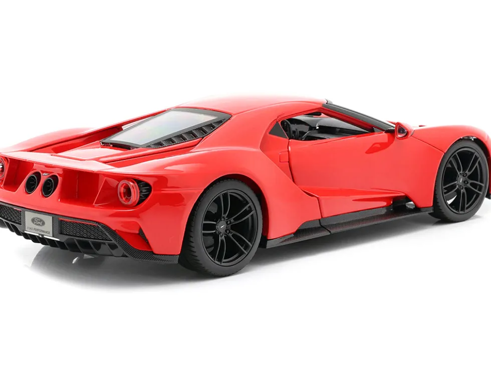 2017 Ford GT Red with Black Wheels Special Edition 1/18 Diecast Model Car Maisto 31384