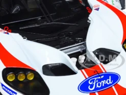Ford GT #69 Ryan Briscoe Scott Dixon Richard Westbrook 24H of Le Mans 2019 1/18 Model Car Autoart 81913