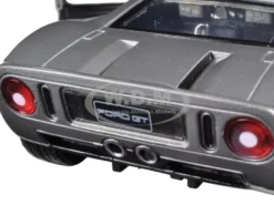 Ford GT Silver 1/24 Diecast Car Model Motormax 73297
