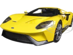 2017 Ford GT Yellow 1/18 Diecast Model Car Maisto 31384