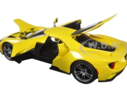 2017 Ford GT Yellow 1/18 Diecast Model Car Maisto 31384