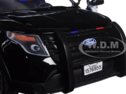 2015 Ford Interceptor Police Utility California Highway Patrol CHP Black White 1/24 Diecast Model Car Motormax 76955