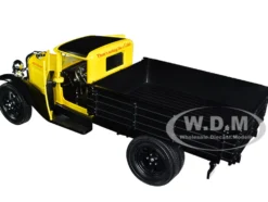 1931 Ford Model AA Pickup Truck Yellow and Black Drink it Ice Cold for Sparkling Refreshment Coca Cola 1/24 Diecast Model Car Motor City Classics 424023