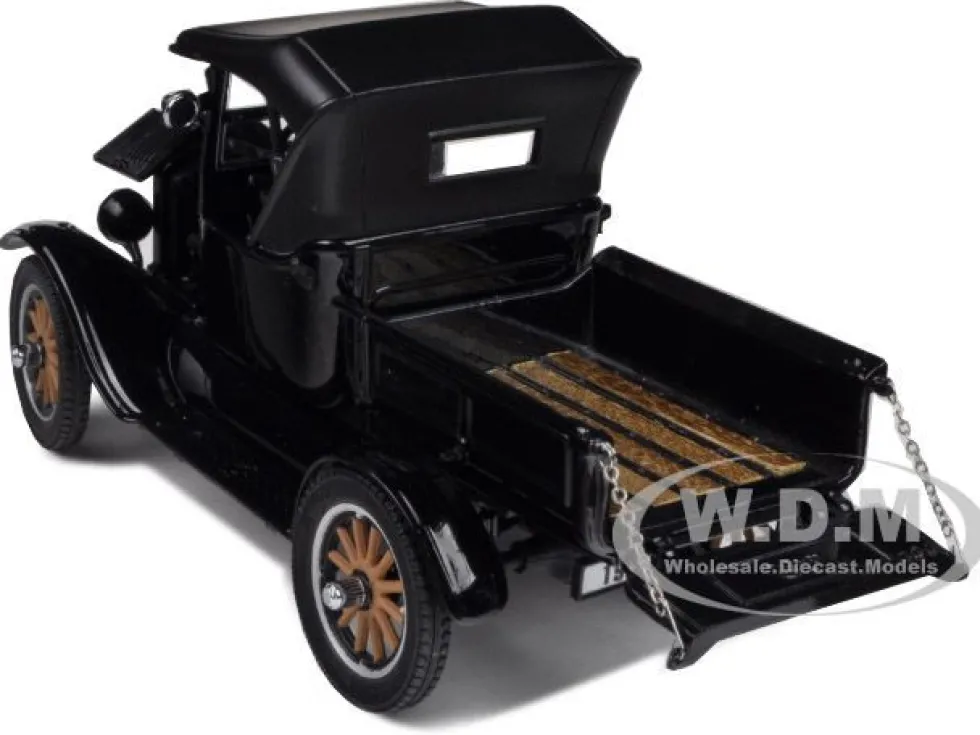1925 Ford Model T Closed Convertible Pickup Truck Black 1/24 Diecast Model Car Sun Star 1860