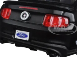 2012 Ford Mustang Boss 302 Matt Black White 1/24 Diecast Model Car Maisto 31269
