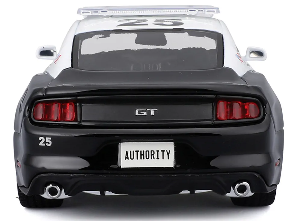 2015 Ford Mustang GT 5.0 "Police" Black and White "Authority" Series 1/24 Diecast Model Car by Maisto