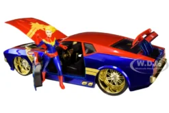 1973 Ford Mustang Mach 1 Captain Marvel Diecast Figurine Avengers Marvel Series 1/24 Diecast Model Car Jada 31193