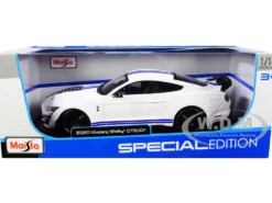 2020 Ford Mustang Shelby GT500 White Blue Stripes Special Edition 1/18 Diecast Model Car Maisto 31452