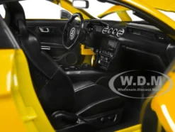 2020 Ford Mustang Shelby GT500 Yellow with Black Top Special Edition 1/18 Diecast Model Car Maisto 31452YL