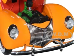 1940 Ford Pickup Truck Minneapolis Moline Orange Red Black Stripes 1/25 Diecast Model Car SpecCast SCT916
