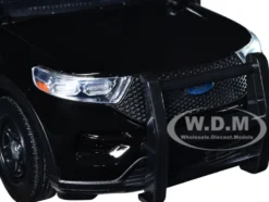 2022 Ford Police Interceptor Utility Unmarked Slick-Top Black 1/24 Diecast Model Car Motormax 76990BK