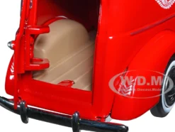 1940 Ford Sedan Cargo Van Red Pause... Go Refreshed Coca-Cola Vending Machine Accessory 1/24 Diecast Model Car Motor City Classics 424195