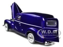 1940 Ford Sedan Delivery Purple 1/24 Diecast Car Model Motormax 73250