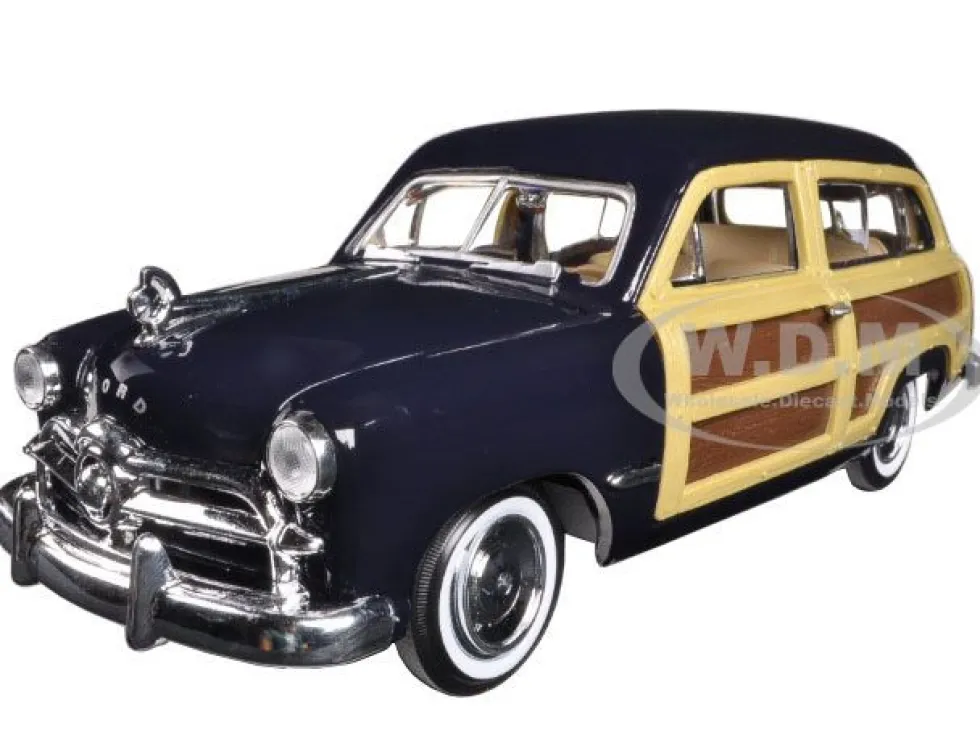 1949 Ford Woody Wagon Dark Blue 1/24 Diecast Model Car Motormax 73260