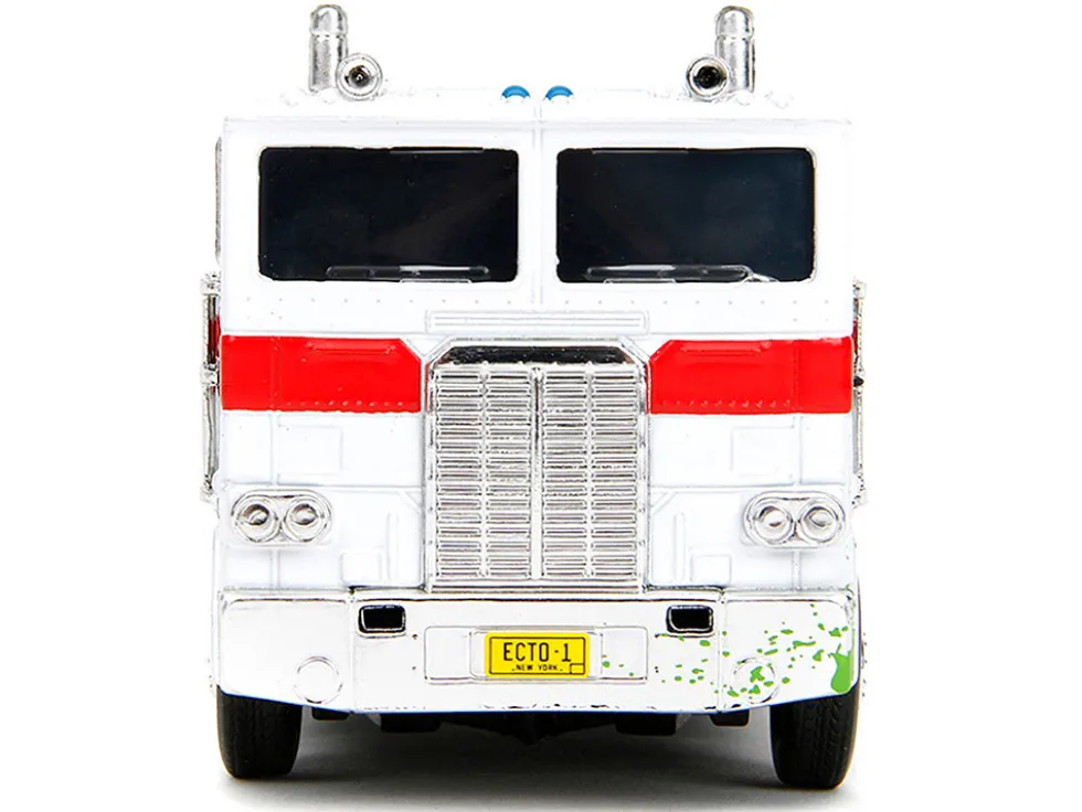 G1 Autobot Optimus Prime Truck White with Robot on Chassis from "Transformers" TV Series - "Ghostbusters" (1984) Movie Crossover "Hollywood Rides" Series Diecast Model by Jada