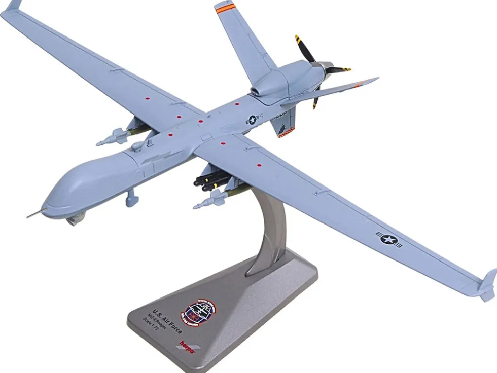 General Atomics MQ-9A Reaper Block 5 UAV "New York Air National Guard, 108th Attack Squadron, Hancock Field Air National Guard Base" United States Air Force "Military" Series 1/72 Diecast Model Airplane by Herpa