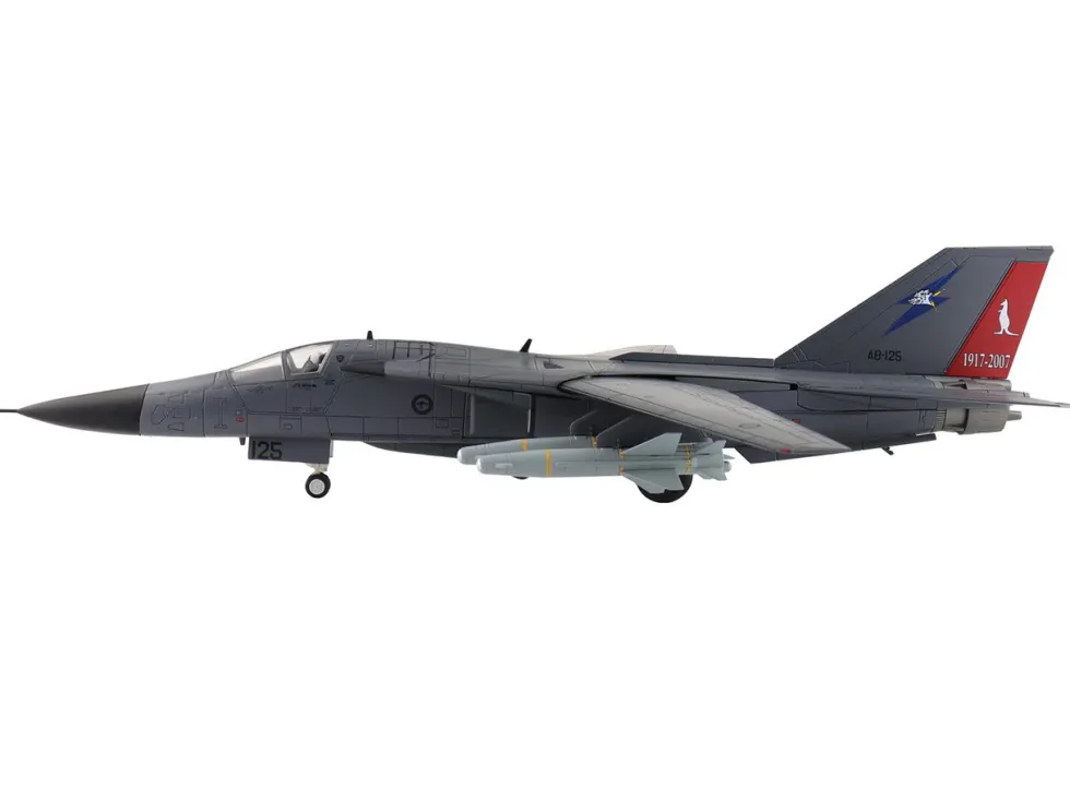 General Dynamics F-111C Pig Aircraft "90th Anniversary of No. 6 Squadron" (2007) Royal Australian Air Force "Air Power Series" 1/72 Diecast Model by Hobby Master