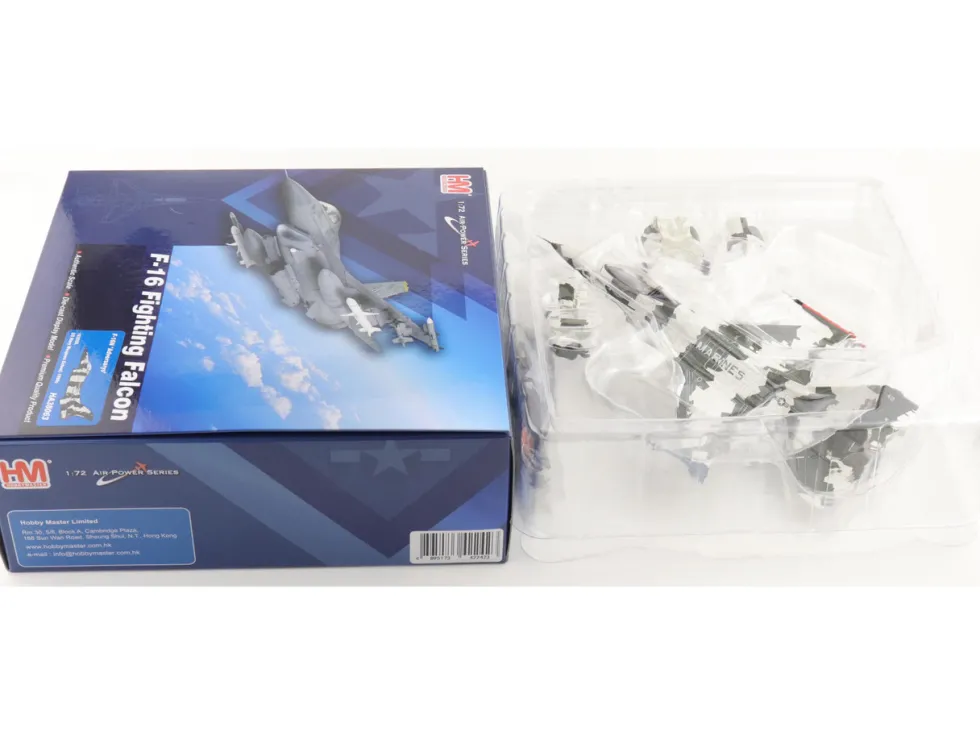 General Dynamics F-16N Fighting Falcon Fighter Aircraft "163269, U.S. Navy Fighter Weapons School" (1990s) United States Marine Corps "Air Power Series" 1/72 Diecast Model by Hobby Master