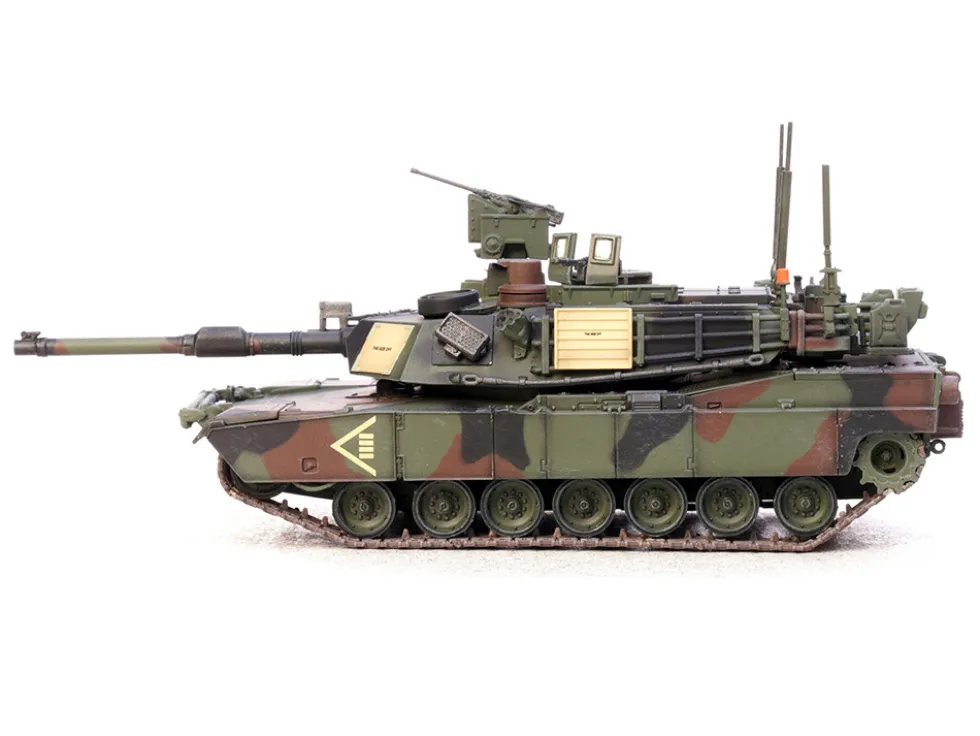 General Dynamics M1A2 SEP V2 Abrams Tank "2nd Battalion, 5th Cavalry Regiment, 1st Cavalry Division, Germany" United States Army 1/72 Diecast Model by Panzerkampf