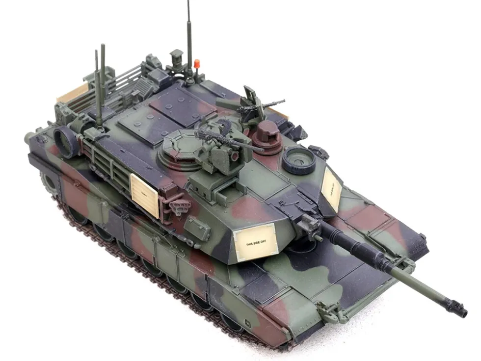 General Dynamics M1A2 SEP V2 Abrams Tank "1st Battalion, 72nd Armor Regiment, 2nd Infantry Division, South Korea" United States Army 1/72 Diecast Model by Panzerkampf
