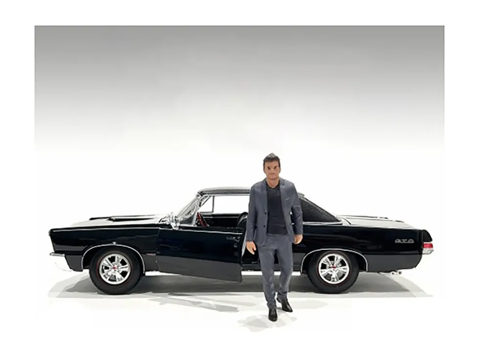 Gentlemen's Club Figure 4 for 1/24 Scale Models by American Diorama