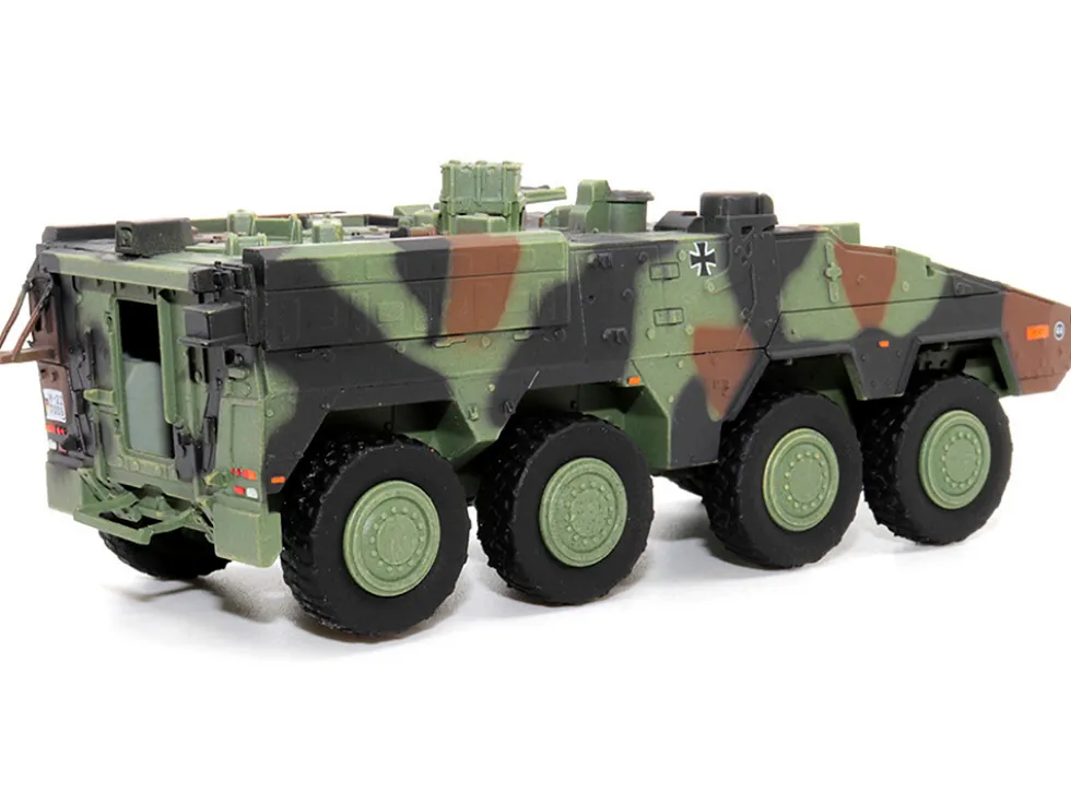 German Boxer A2 MRAV Multi Role Armored Vehicle Camouflage NEO Dragon Armor Series 1/72 Plastic Model Dragon Models 63110