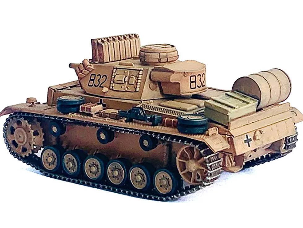 Germany Pz.Kpfw.III Ausf.N DAK Tank #832 "s.Pz.Abt.501, Tunisia" (1942/43) "NEO Dragon Armor" Series 1/72 Plastic Model by Dragon Models
