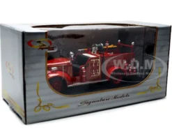 1941 GMC Fire Engine Truck Red 1/32 Diecast Model Car Signature Models 32348