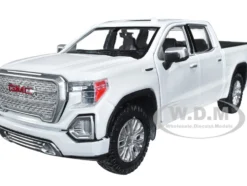 2019 GMC Sierra 1500 Denali Crew Cab Pickup Truck Sunroof White Timeless Legends Series 1/24 1/27 Diecast Model Car Motormax 79362