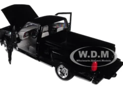 1992 GMC Sierra GT Black Pickup Truck 1/24 Diecast Model Motormax 73204