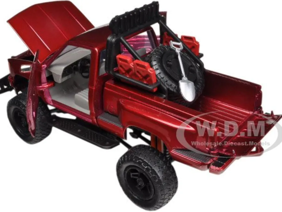 1992 GMC Sierra GT Pickup Truck Off Road Red 1/24 Diecast Model Motormax 79136