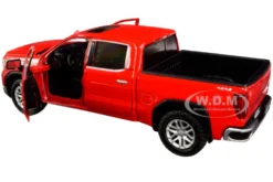 2019 GMC Sierra 1500 SLT Crew Cab Pickup Truck Red 1/24 1/27 Diecast Model Car Motormax 79361