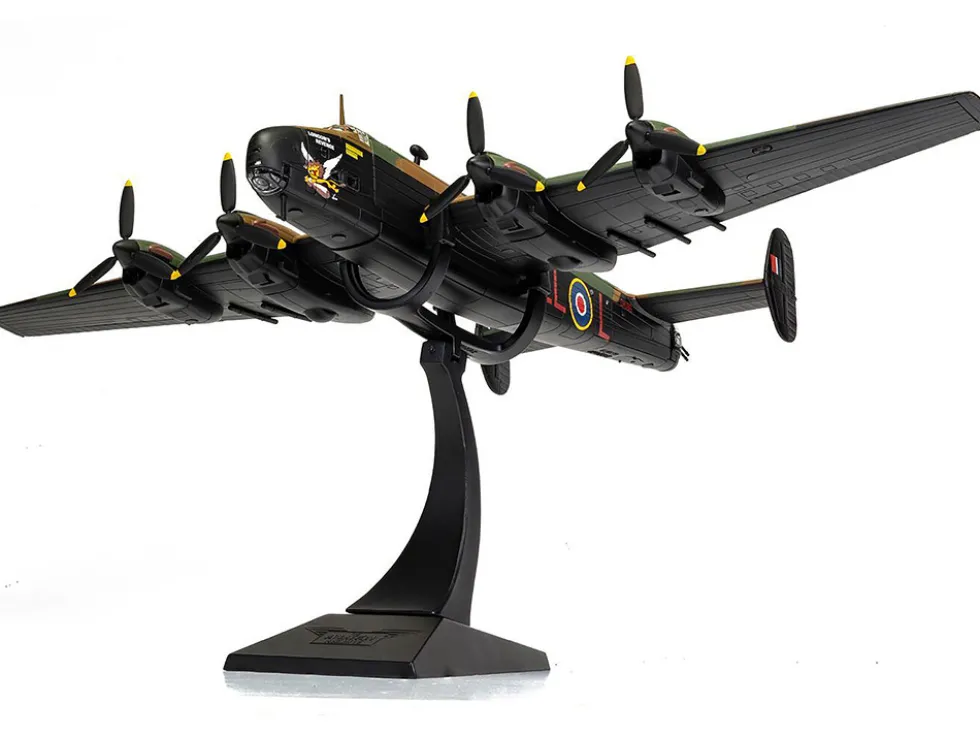 Handley Page Halifax MkV Bomber Aircraft "DK186, London’s Revenge - L for Lana, No. 427 Squadron, RAF Leeming" (1943) Royal Canadian Air Force "The Aviation Archive" Series 1/72 Diecast Model by Corgi