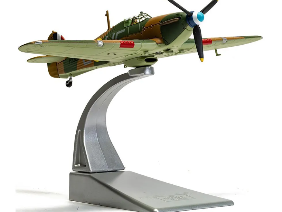 Hawker Hurricane Mk.I Fighter Aircraft "Pilot Officer William 'Billy' Fiske, No. 601 Squadron, Battle of Britain" (1940) British Royal Air Force "The Aviation Archive" Series 1/72 Diecast Model by Corgi
