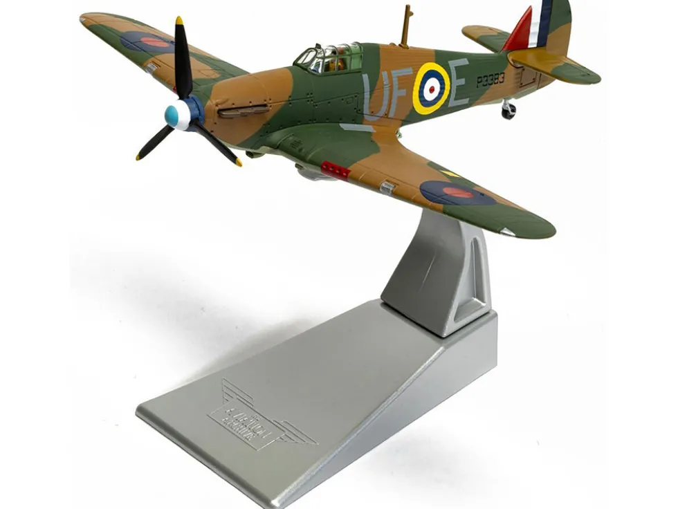 Hawker Hurricane Mk.I Fighter Aircraft "Pilot Officer William 'Billy' Fiske, No. 601 Squadron, Battle of Britain" (1940) British Royal Air Force "The Aviation Archive" Series 1/72 Diecast Model by Corgi