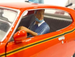 Hazmat Crew Figurine III 1/24 Scale Models American Diorama 76369