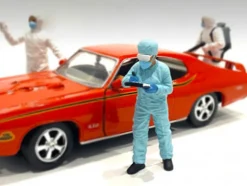 Hazmat Crew Figurine IV 1/24 Scale Models American Diorama 76370