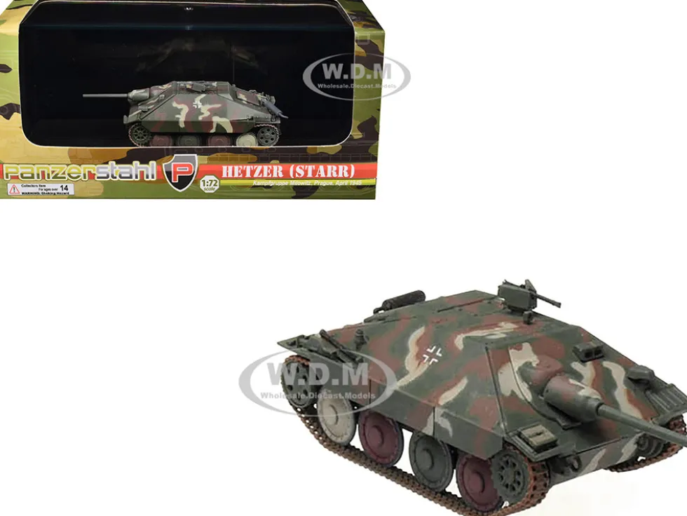 Hetzer (Starr) Tank Destroyer "Kampfgruppe Milowitz, Prague" (1945) German Army 1/72 Diecast Model by Panzerstahl