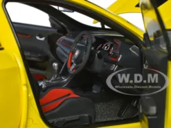 2021 Honda Civic Type R FK8 RHD Right Hand Drive Sunlight Yellow Limited Edition 1/18 Model Car Autoart 73225