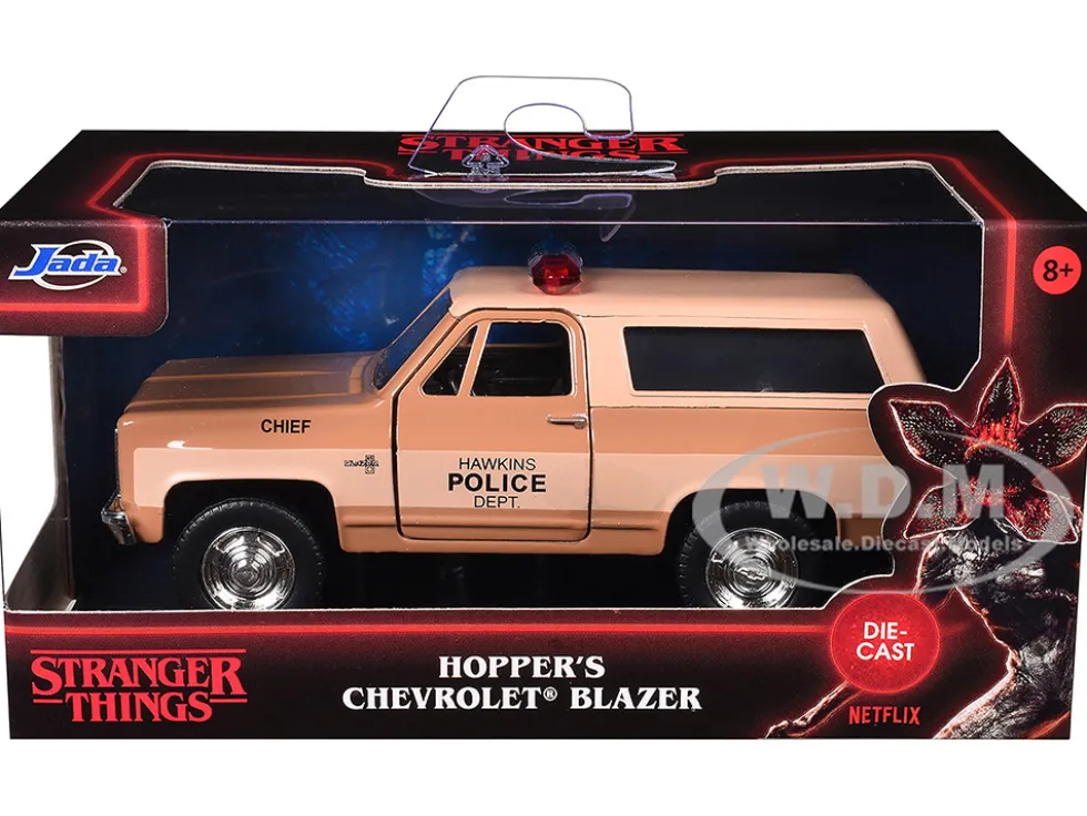 Hopper's Chevrolet Blazer Hawkins Police Dept Stranger Things 2016 TV Series Hollywood Rides 1/32 Diecast Model Car Jada 31114