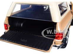 Hopper's Chevrolet Blazer Police Badge Hawkins Police Dept Stranger Things 2016 TV Series 1/24 Diecast Model Car Jada 31111
