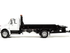 International DuraStar 4400 Flatbed Tow Truck White 1/24 Diecast Model Jada 34040