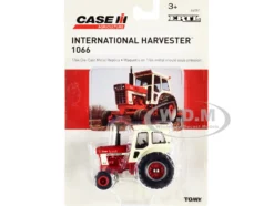 International Harvester 1066 Tractor Red Cream Case IH Agriculture Series 1/64 Diecast Model ERTL TOMY 44081