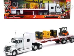 International Lonestar Flatbed Truck White with 6 Toxic Barrels 3 Pallets and Forklift Long Haul Trucker Series 1/32 Diecast Model New Ray 10193B