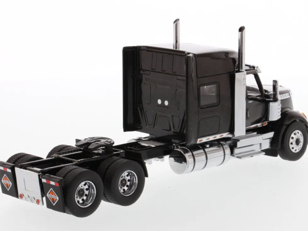 International LoneStar Sleeper Cab Truck Tractor Black 1/50 Diecast Model Diecast Masters 71023