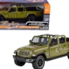 2021 Jeep Gladiator Overland Open Top Pickup Truck Matt Green 1/24 1/27 Diecast Model Car Motormax 79367