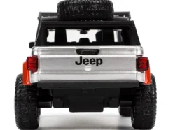 2020 Jeep Gladiator Pickup Truck Silver Colossus Diecast Figurine X-Men Marvel Hollywood Rides Series 1/32 Diecast Model Car Jada 33363