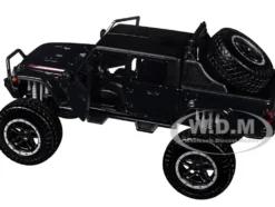 2021 Jeep Gladiator Rubicon Off-Road Pickup Truck Black with Matt Black Top "Off Road" Series 1/27 Diecast Model Car by Motormax