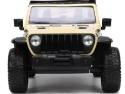 2020 Jeep Gladiator Rubicon Pickup Truck Cream Roof Rack Extra Wheels Just Trucks Series 1/24 Diecast Model Car Jada 32711