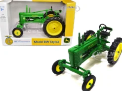 John Deere BW Styled Wide Front Tractor Green National FFA Organization 1/16 Diecast Model ERTL TOMY 45825